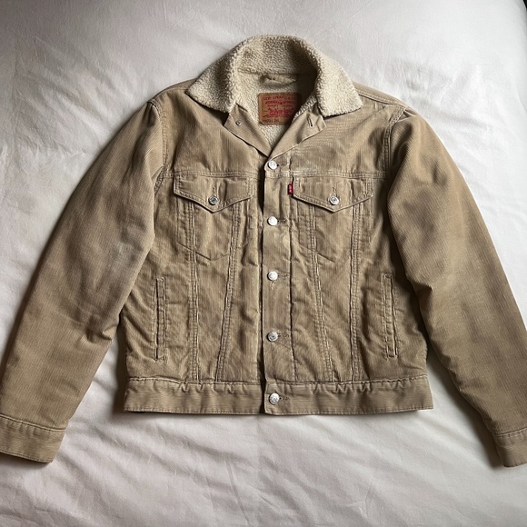 Levi's Corduroy Sherpa Trucker Jacket - Picture 3 of 8